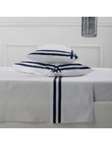 Percale set of sheets with double cross